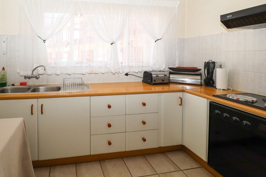2 Bedroom Property for Sale in Flamwood North West